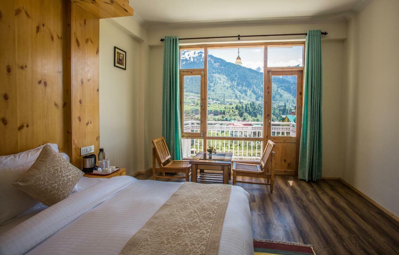 Pashmina Hotel Manāli Екстериор снимка